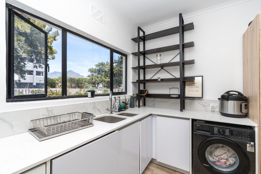 4 Bedroom Property for Sale in Pinelands Western Cape